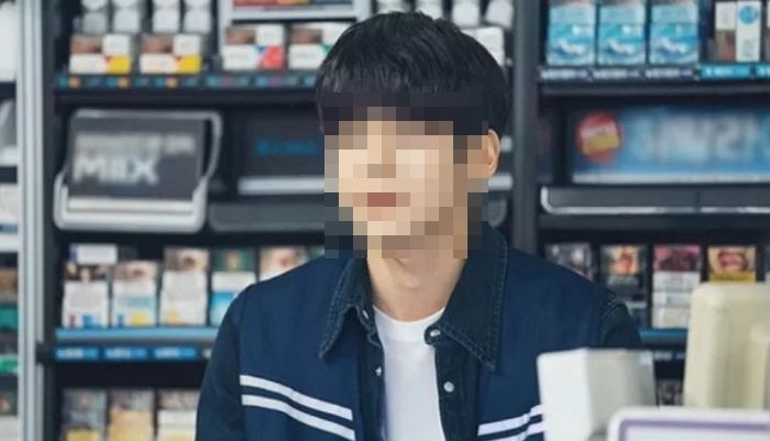 몰래 좋아하던 女 손님이 ‘콘돔’ 계산하자  짝사랑 자연치유 됐다며 눈물 흘린 편의점 알바생