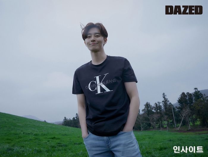 박서준, 데이즈드 4월호 화보 추가 공개