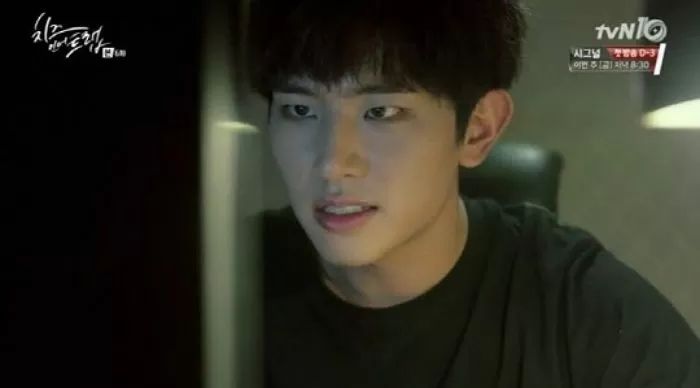 ‘롤 한타’ 도중 컴퓨터 강제로 끄고 사과도 안한 알바생을 참교육 한 방법