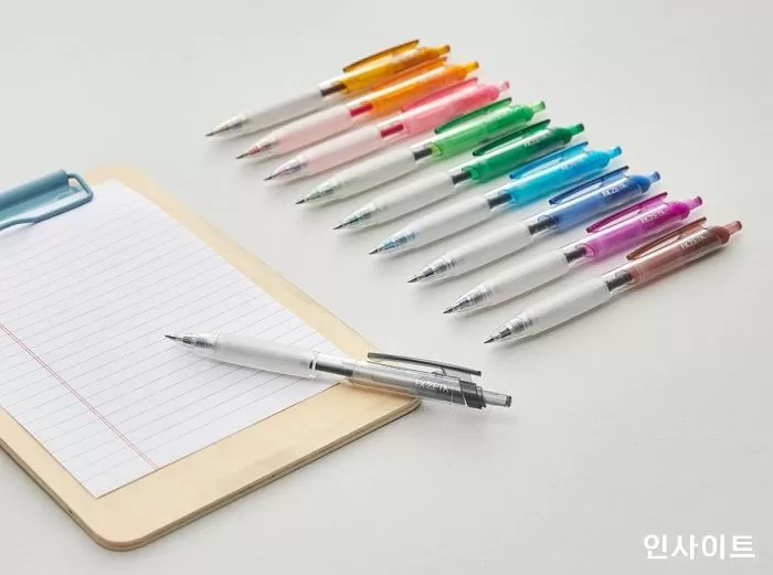 모나미, 편안한 필기감의 대명사 ‘에프엑스 제타 다색 세트’ 출시