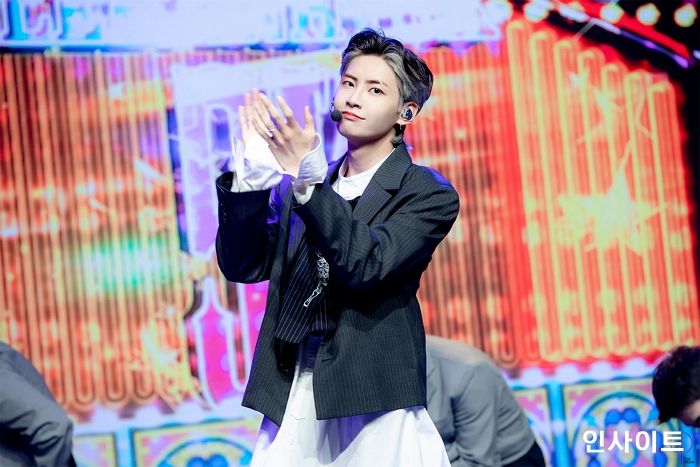 이진혁, 신개념 팬 쇼케이스 성료... 성공적인 컴백 신호탄