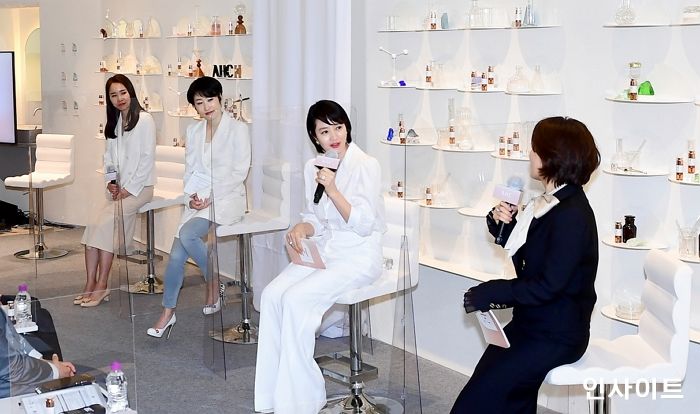 AHC, 김혜수와 함께 개발한 ‘H 멜라루트 앰플’ 런칭 행사 개최