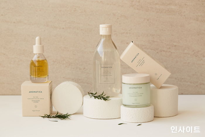 아로마티카, 마스크네 잠재워줄 티트리 포어 퓨리파잉 스킨케어 라인 출시