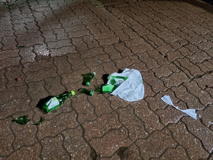 공원서 술 마시고 소주병 깨는 미성년자들 ‘참교육’ 시켜준 동네 주민