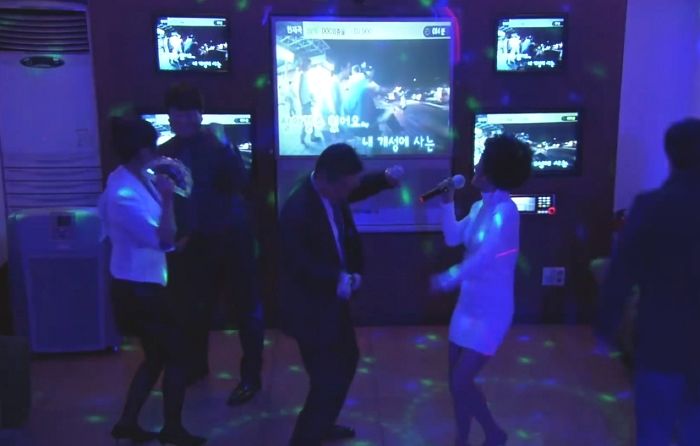 성매매 안했는데 편견과 혐오 억울하다며 하소연한 ‘여대생 노래방도우미’