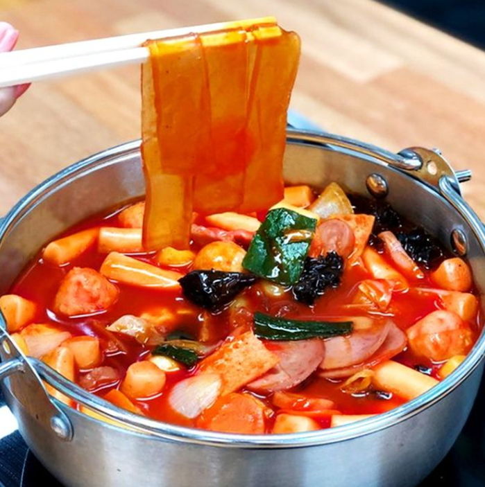 “먹고 싶어도 못 먹는다”···‘네고왕’ 주문 폭주에 ‘걸작떡볶이’ 대표가 자필로 쓴 사과문