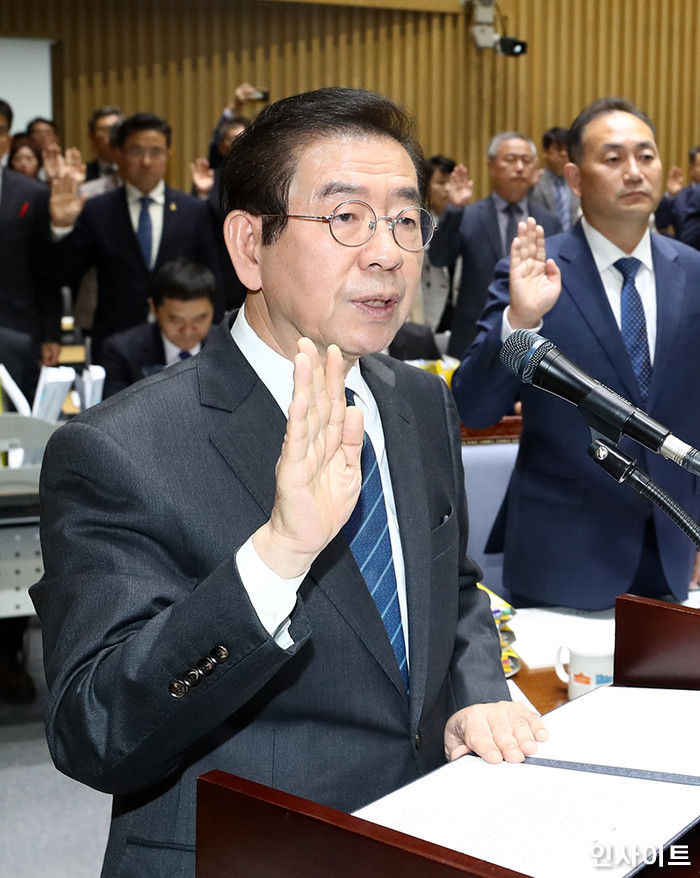 박원순이 직접 임명했던 서울시 50플러스재단 김영대 대표, ‘성추행’ 피소