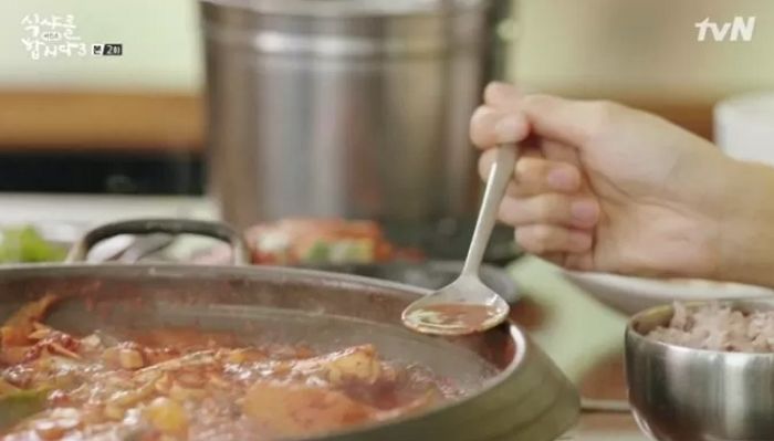 부산시, 김치·음식 재사용한 식당 14곳 또 적발했다