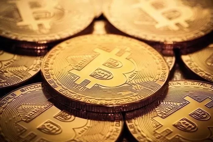 가상화폐 시장 전체 시가총액 ‘220조원’ 24시간 만에 ‘증발’했다