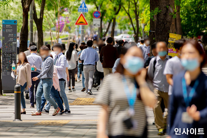 일요일인 오늘(25일) 서울 낮 기온 23도로 ‘포근’···미세먼지도 없다