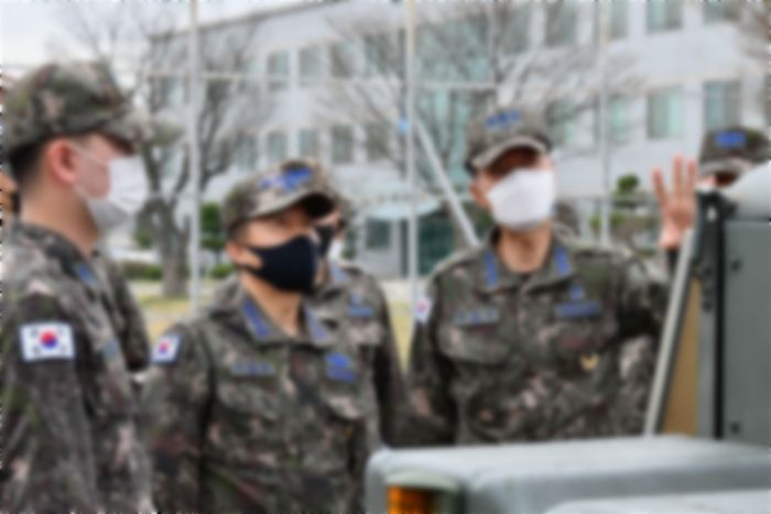 군대 무전기 안테나 ‘중국산 싸구려’로 만들어 불량 속출로 고생하는 군인들