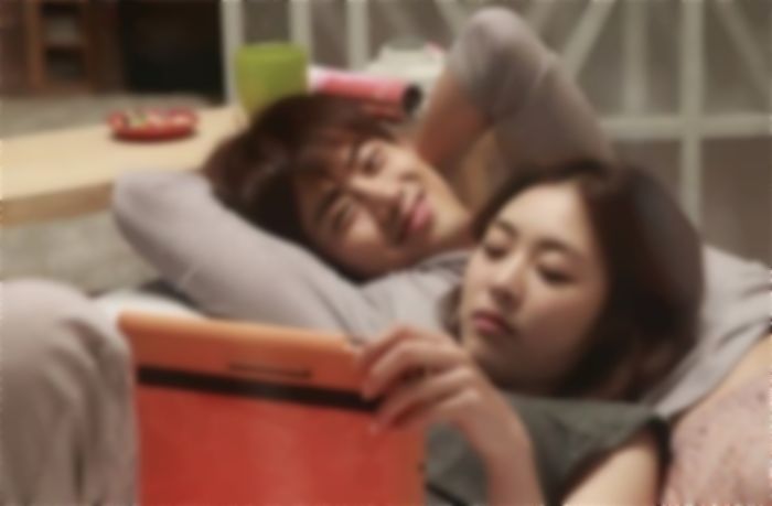 “여친이 자꾸 제 자취방에 자기 짐을 두고 가는데 여기 눌러 앉을까봐 걱정입니다”