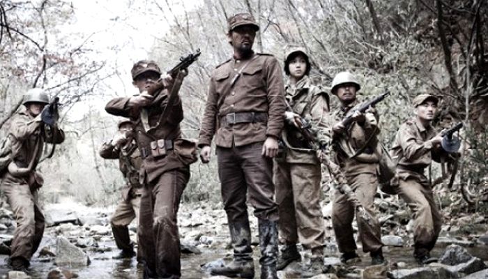 “초3 아들이 새 담임 선생님을 만난 이후 미국 때문에 6·25전쟁이 일어났다고 합니다”