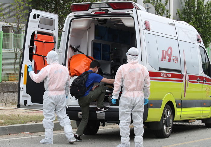 “누적 12만명 넘어”···어제(27일) 하루 코로나19 확진자 775명 발생