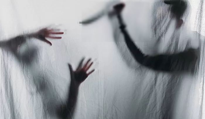 함께 술 마신 60대 남성 집 따라가 살해한 뒤 금품 훔쳐 달아난 ‘성매매’ 여성