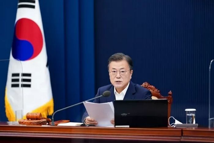 ‘대통령 비난’ 전단 뿌려 고소당한 30대 “VIP가 꼭 처벌 원한다는 말 들었다”