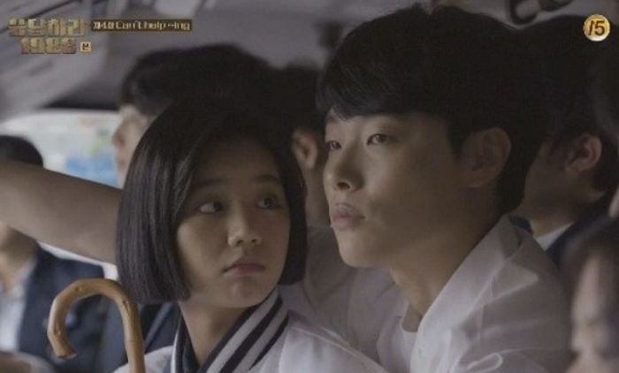 10대 여고생들에게 “평생 절대 잊지 못할 추억의 냄새 있냐” 질문하자 나온 대답