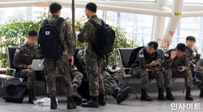 군대에 ‘성매매충’ 많다는 글 보고 바로 ‘주작’ 감별해낸 군필자의 송곳 질문