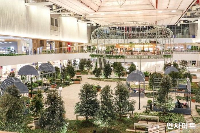 더현대 서울, Z세대 위한 ‘비대면 콘서트’ 연다