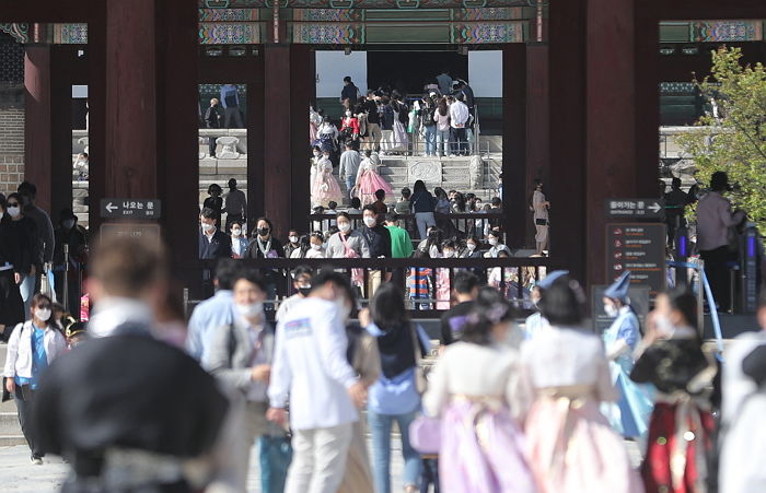 “다시 500명대”···어제(5일), 국내 코로나 확진자 574명 나와