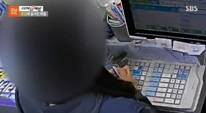 편의점 주인이 손 다칠까 걱정하며 사준 장갑으로 ‘돈’ 훔친 알바생