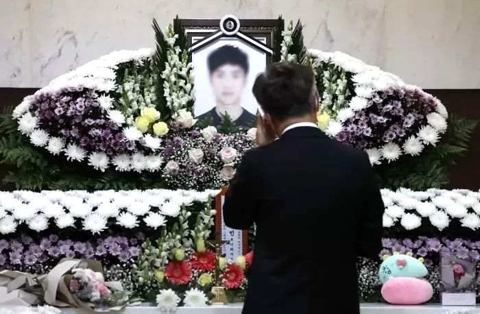 ‘한강 사망 대학생’ 아버지 “친구 A씨, 현장검증에 한 번도 안 나왔다”