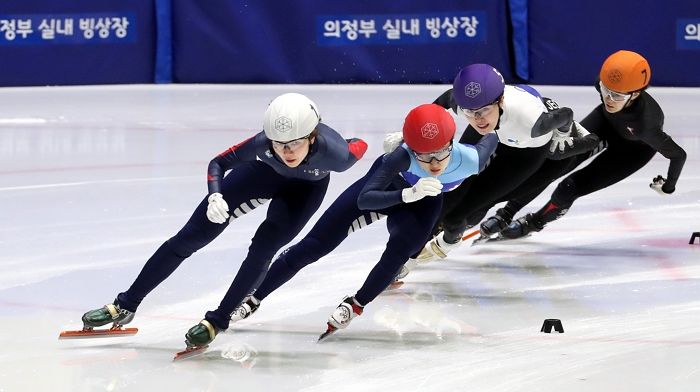 아픔 딛고 국대 선발전 1위해 베이징 동계 올림픽 출전 확정한 심석희