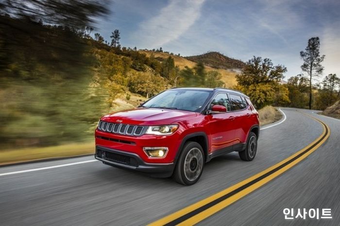 지프, ‘캠핑·차박 열풍’ 타고 씽씽 달린다