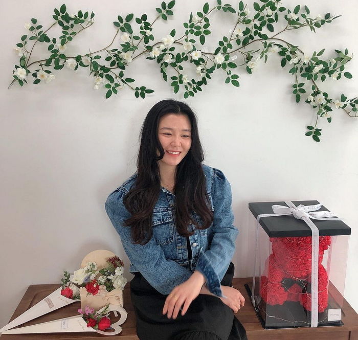 내일(14일) 로즈데이에 평범한 꽃다발 대신 연인에 선물하기 좋은 러블리 끝판왕 ‘로즈베어’