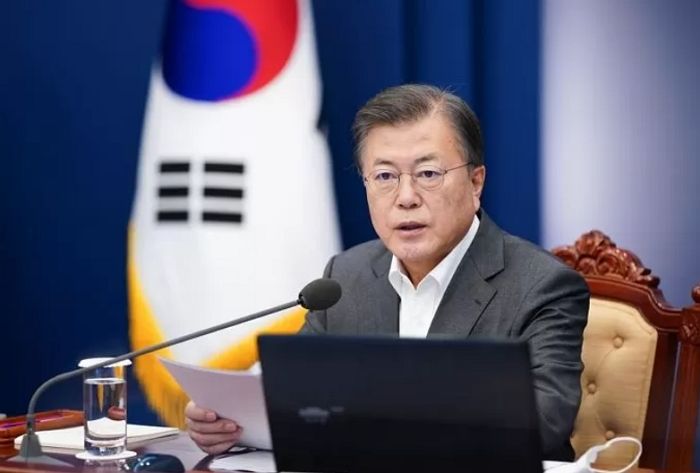 19% 찍으며 ‘20대 지지율’ 역대 최저치 기록한 문재인 대통령