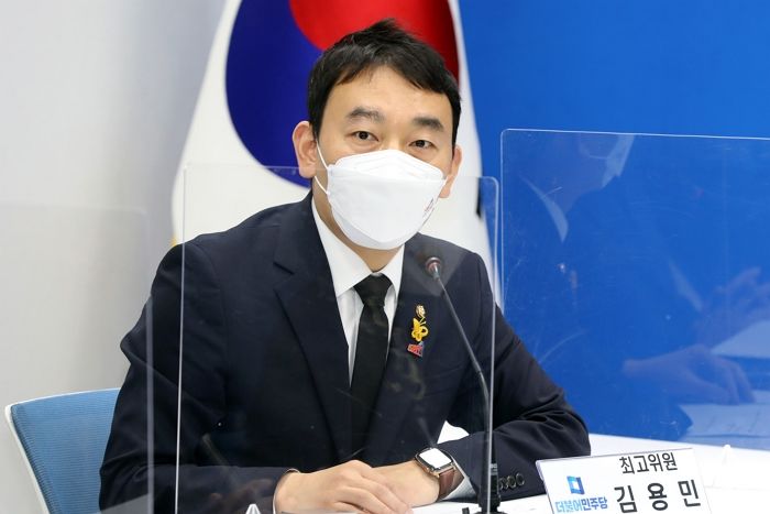 ‘일본 욱일기’ 쓰면 최대 징역 10년 때리는 법안 발의한 민주당 의원