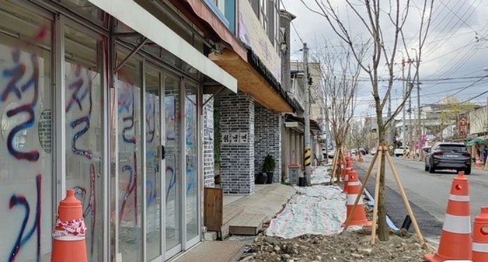 초등학교·고등학교 코앞에 있는데도 60년간 유지되고 있는 전주 집창촌