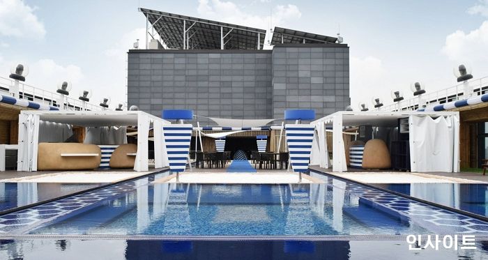 서울드래곤시티, 루프탑 수영장 ‘스카이 비치’ 개장 기념
식음 결합 객실 패키지 출시