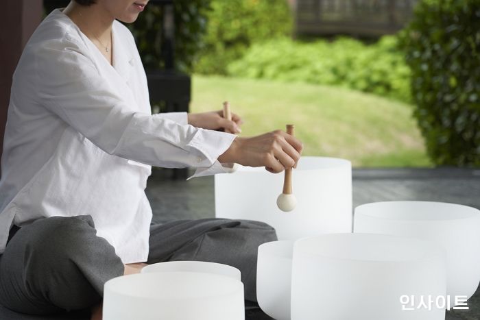 서울신라호텔, 요가·명상 프로그램... 지친 몸과 마음 치유할 수 있는 ‘느린 여행’ 인기