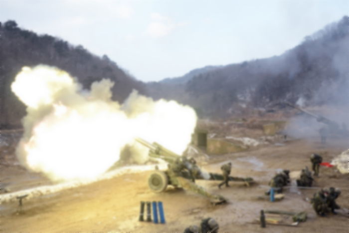 “28년 전 오늘(10일), 청년 19명이 예비군 훈련 중 터진 포탄에 세상을 떠났습니다”