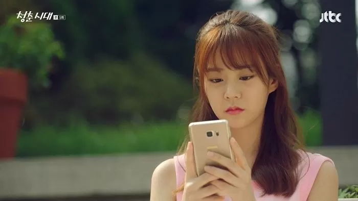“엄마, 사이다 먹을래?”라 했다가 외삼촌에게 ‘예의’ 없다고 혼나 억울하다는 20대 여성
