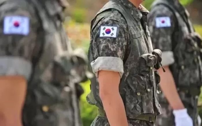 훈련병들에게 ‘생수’ 보급 안해 ‘화장실 수돗물’ 마시게 한 육군 1사단 신교대