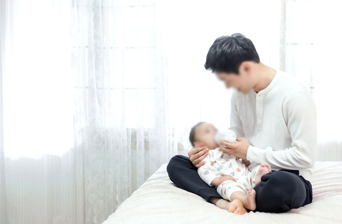 걸음마도 못뗀 아들에게 ‘인강’ 보여주겠다며 아빠가 사온 컴퓨터 사양 클래스