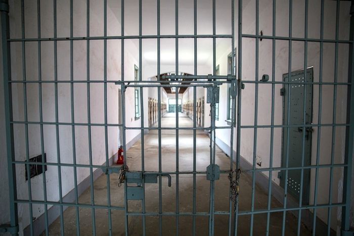 ‘성남 택시기사 살해범’, 구치소서 볼펜으로 조사관 폭행