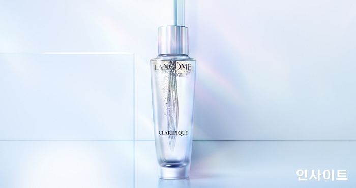 랑콤, 신제품 ‘클라리피끄 듀얼 에센스’ 네이버 단독 선 출시
