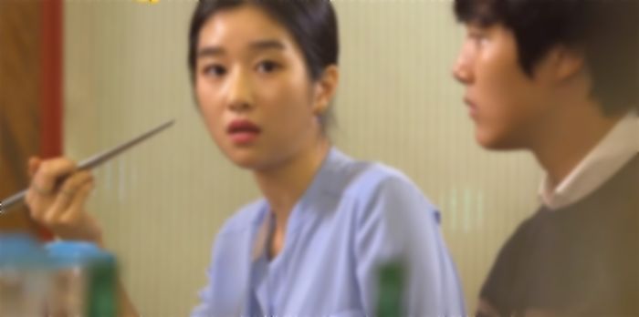 길거리서 여동생 보고 장난쳤다가 ‘작업’으로 착각한 남친에게 두들겨 맞은 오빠