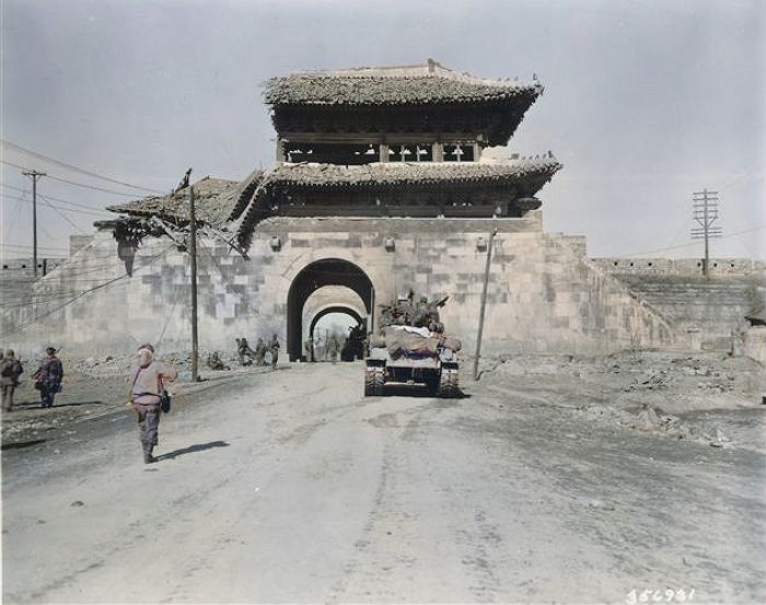 71년 전 6·25전쟁 ‘참상’ 담긴 흑백사진이 ‘컬러’로 재탄생됐다 (사진 16장)
