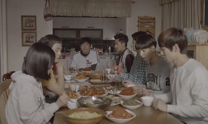 통계는 없지만 반박은 못하는 대한민국 수저 세트 중 ‘최다 판매’ 상품