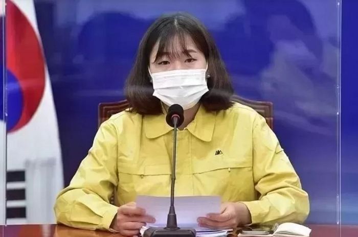 ‘25살 1급 공무원’ 박성민 청년비서관이 2년 전 페북에 쓴 글