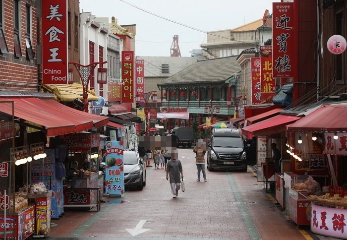 중국 동포 1071명, 공문서 위조해 한국 불법 입국했다