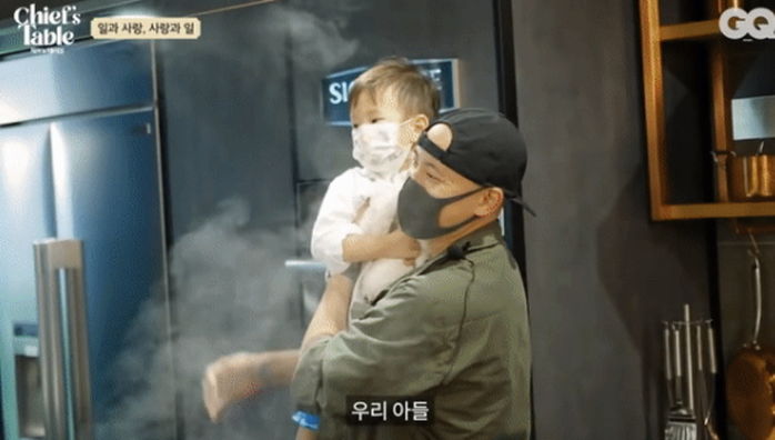 ‘두산家 며느리’ 조수애, 남편 박서원과 함께 있는 아들 얼굴 공개