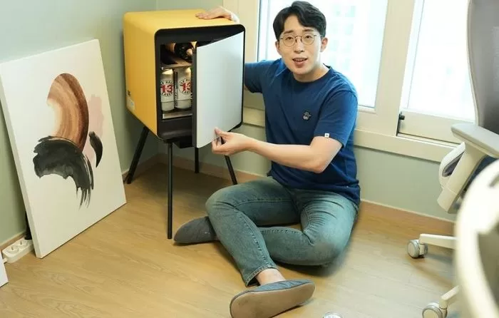 어르신 고객에게 ‘48개월 할부’로 폰 개통시킨 대리점 ‘참교육’한 IT유튜버 잇섭