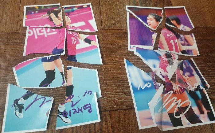 ‘학폭 논란’ 이재영·이다영 자매 해명 이후 ‘포카’ 찢고 탈덕 인증한 배구팬