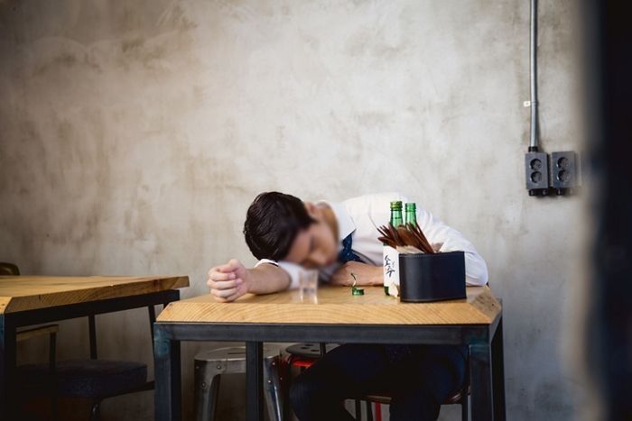 33살 남자가 약속했던 결혼까지 망설이게 만든 여자친구의 ‘강박증’ 수준