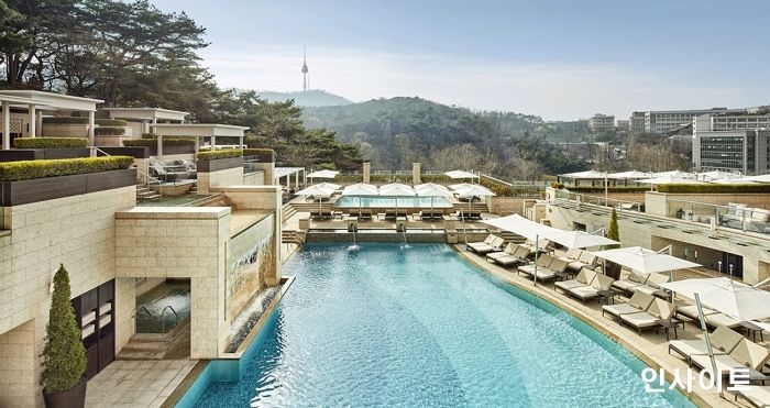 서울신라호텔, 키즈룸과 야외수영장 혜택으로 짧지만 알찬 12시간 ‘숏캉스’